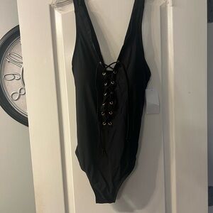 NWT Meet.curve 1 piece black bathing suit with lace up size XL